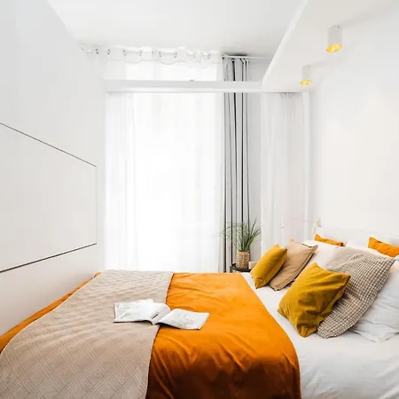 Ivory - Loftaffair Apartment *