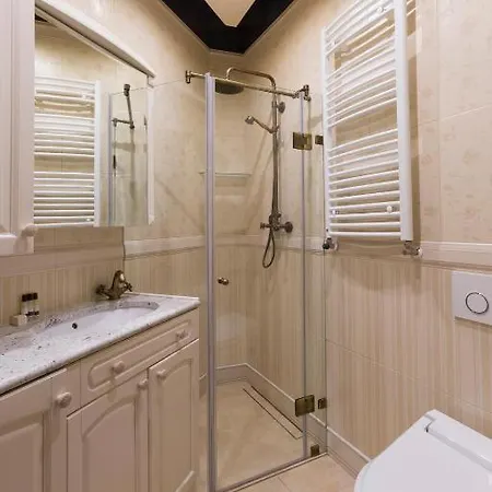 Apartment Luxury Czapskich Street