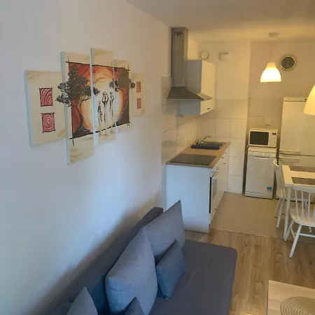 Apartment Avia