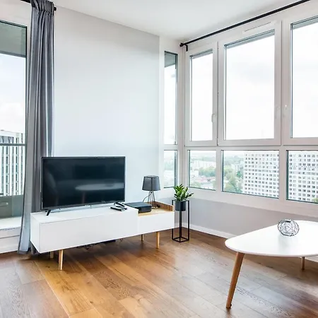 Apartment Mogilska Tower Near Tauron Arena By Inpoint - Free Underground Parking