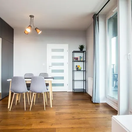 Apartment Mogilska Tower Near Tauron Arena By Inpoint - Free Underground Parking *