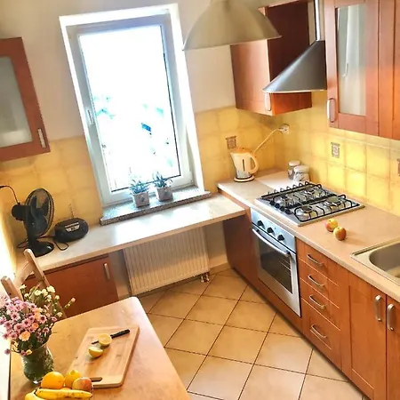 Apartment Bertom Czerwone Maki