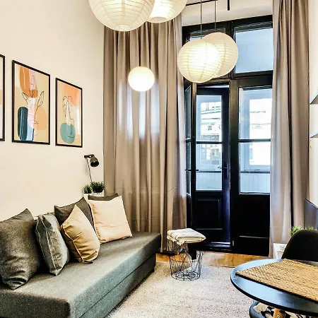 Cozy In The Heart Of Jewish District Apartmán