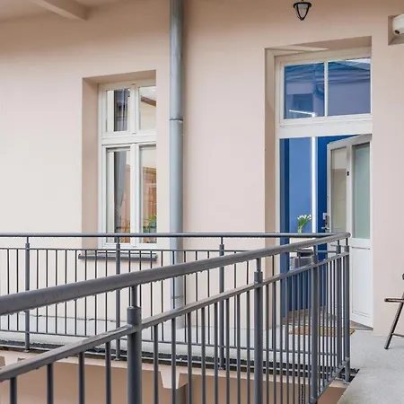 Apartament Deluxe Brzozowa By Renters *