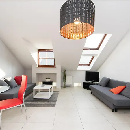 Apartment Exclusive Loft In The Main Square A/c P4you Pl