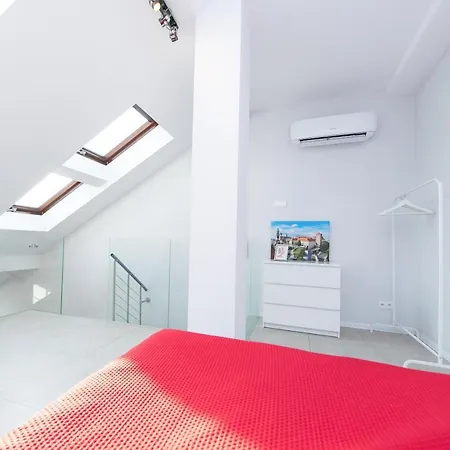 Exclusive Loft In The Main Square A/c P4you Pl Apartment