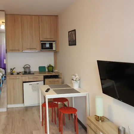 Apartment Apartament Pszczelna *