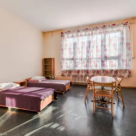 Schronisko Młodzieżowe Oleandry Hostel *