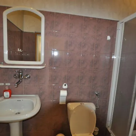 Hostel Schronisko Młodzieżowe Oleandry *