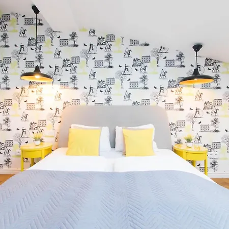 Apartment Krupnicza Modern Old Town - By Upstairs Krakow