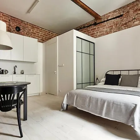 Old New - Prime Location On Main Square Apartment Krakow