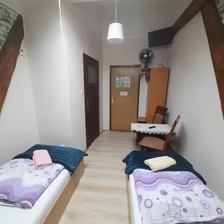 Hostel Green