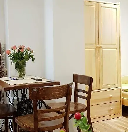 Pod Stodola Guest house *