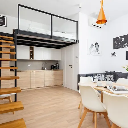 Dietla Cracow By Renters דירה *