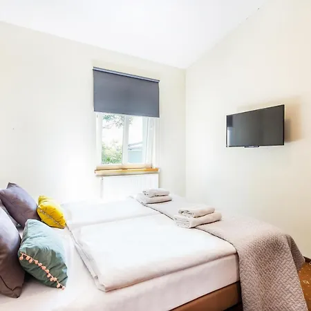 Aparthotel Old Town 3*