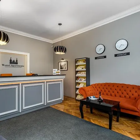 Penthouse With Piano & Old Town View Apartment
