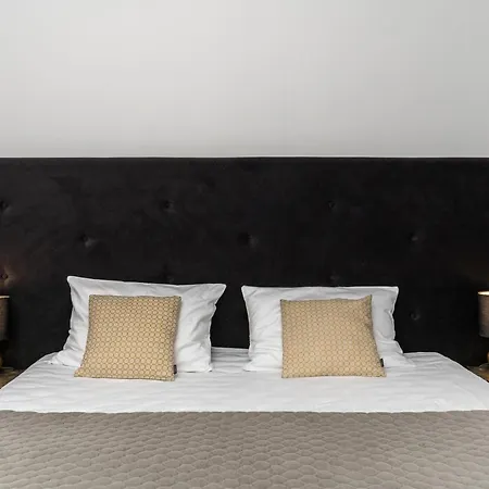 Appart hôtel Z14 Boutique - Old Town 4*