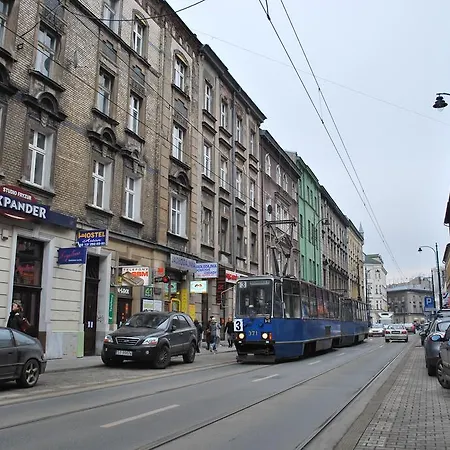 Aston * Kraków