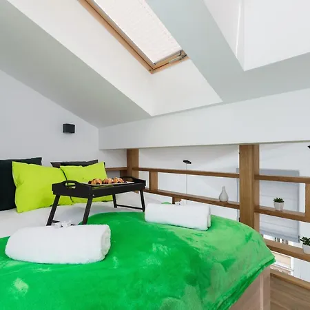 Modern Stachowicza Cracow By Renters Apartament *
