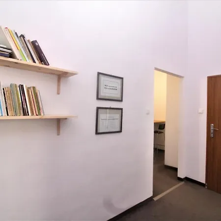 Apartment Very Big Between Old Town And Jewish Quarter