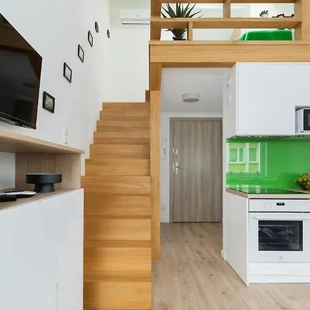 Modern Stachowicza Cracow By Renters Apartment Krakow