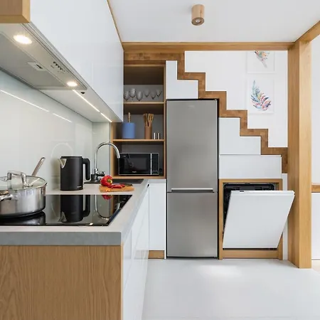 Modern Stachowicza Cracow By Renters Krakow