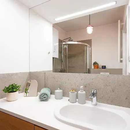 Avium Old Town Apartments *