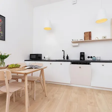 Apartment Dwernickiego Cracow By Renters *