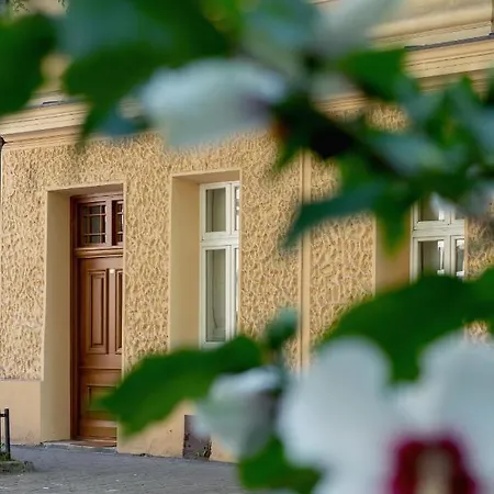 Apartment Dwernickiego Cracow By Renters