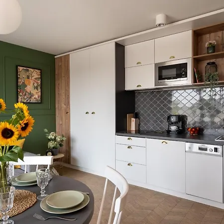 3 Minutes Old Town Apartment Krakow