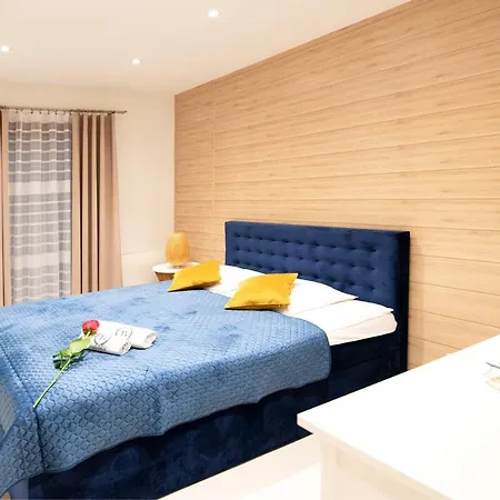 Jacuzzi Prestige Aparthotel *