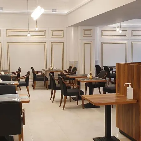 Sky Hotel Krakow