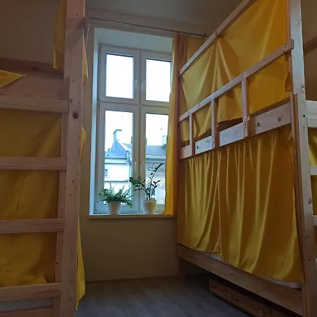Hostel Evergreen *