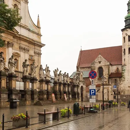 Globetrotter, 2 Bedroom By The Main Square * Krakow