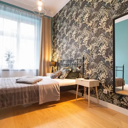 Apartment Glamorous And Brand New 2 Bedroom
