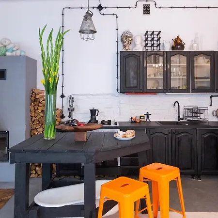 Globetrotter, 2 Bedroom By The Main Square Apartment *