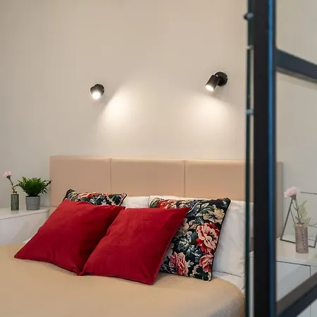 Avium Old Town Apartments