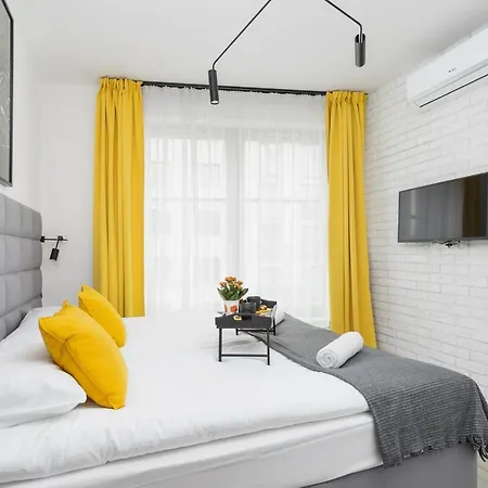 Apartment Studio Miodowa Kazimierz By Renters Krakow