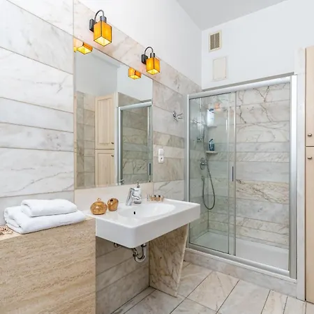 Location To Explore Spacious 105m2 Apartment