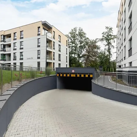 W Parku Lotnikow Tauron Arena By Renters * Krakow