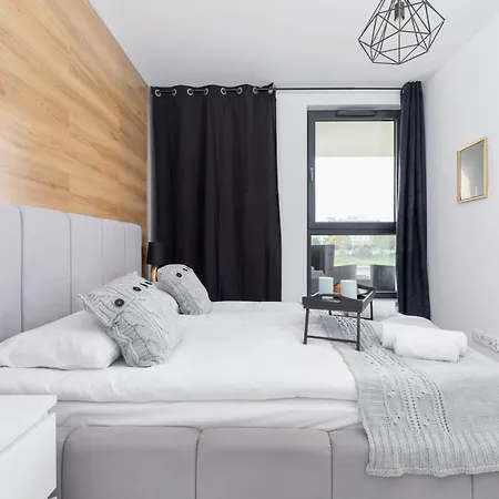 Riva Verona By Renters Prestige Apartment