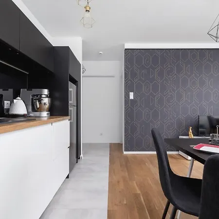 Riva Verona By Renters Prestige *