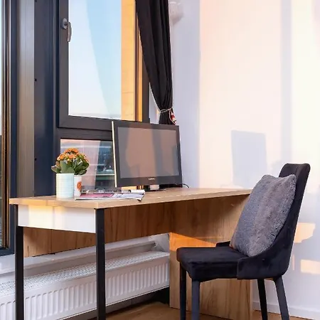 Riva Verona By Renters Prestige Apartment