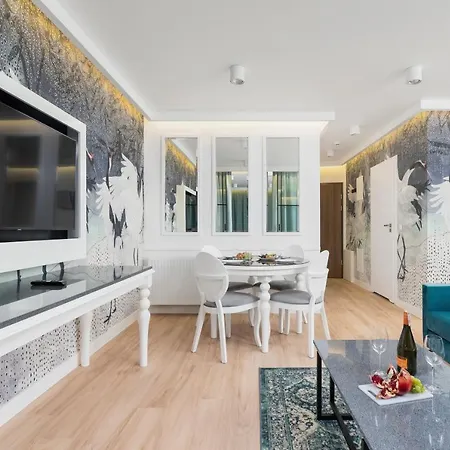 Riva Verona By Renters Prestige * Krakow