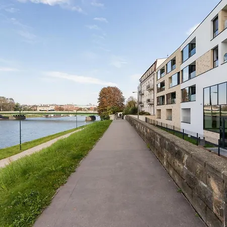 Riva Verona By Renters Prestige Apartment Krakow