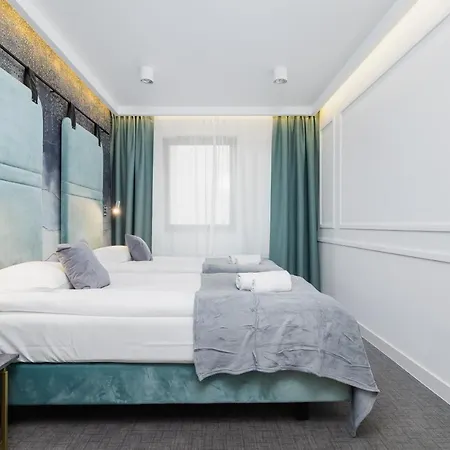 Riva Verona By Renters Prestige *