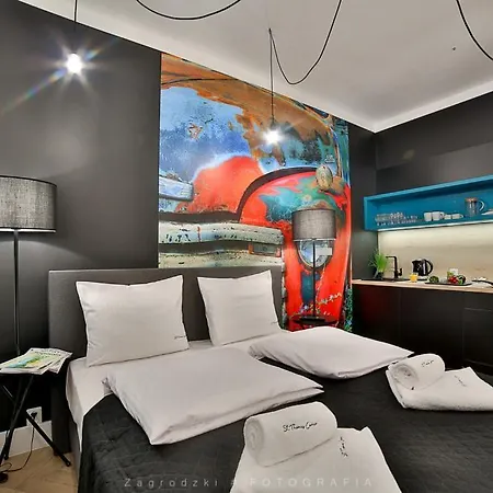 Saint Thomas Corner - By Upstairs 2*