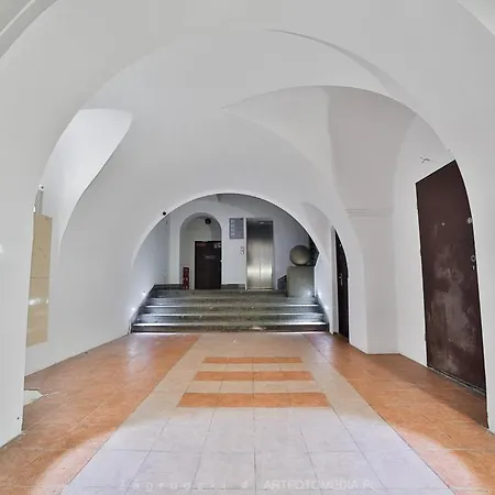 Aparthotel Saint Thomas Corner - By Upstairs 2*