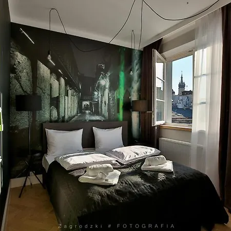 Saint Thomas Corner - By Upstairs Krakow