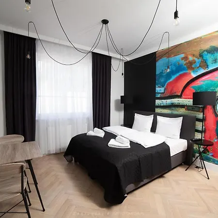 Saint Thomas Corner - By Upstairs 2* Krakow